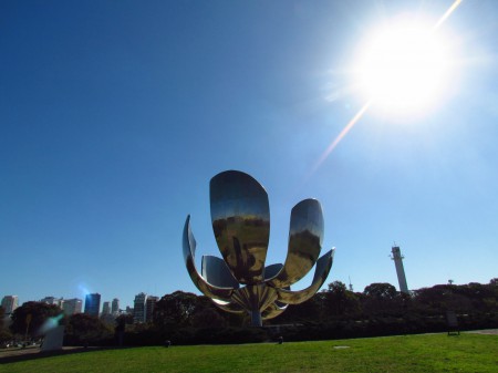 Floralis Generica, Buenos Aires