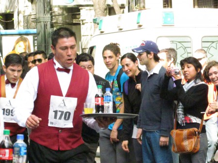 Waiter's Race, Buenos Aires